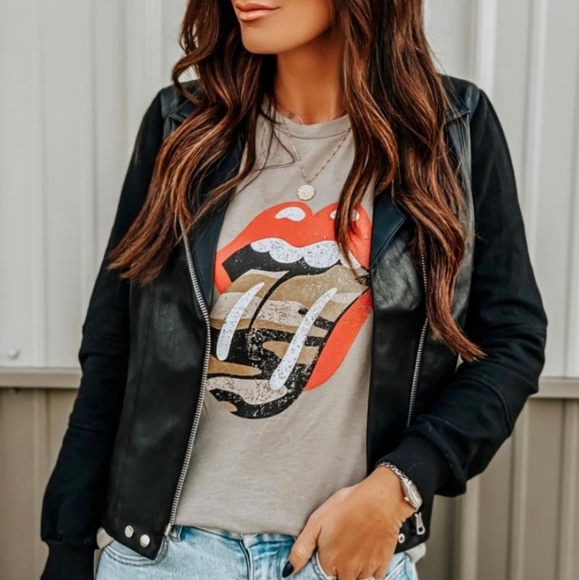 Tops - ROLLING STONES CAMO GRAPHIC T-SHIRT